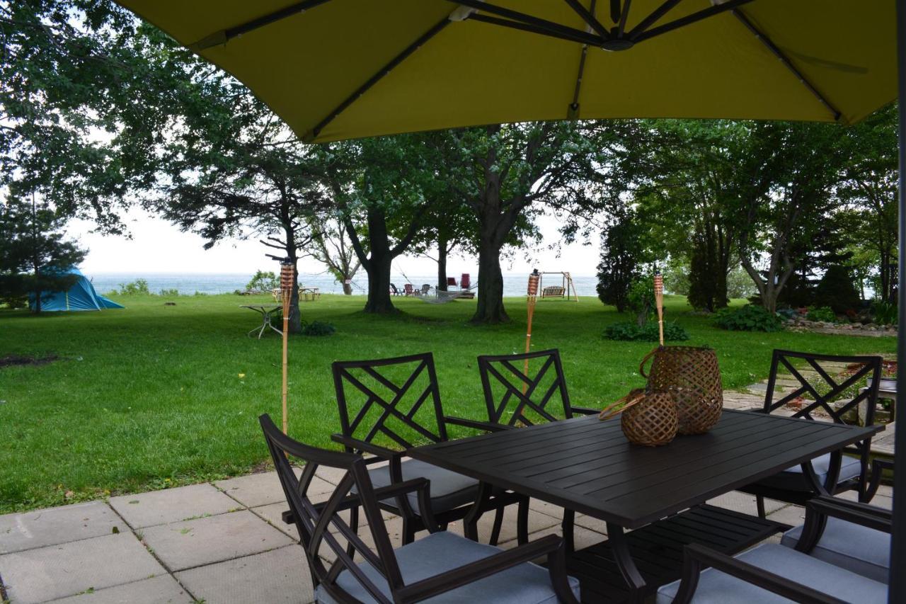 Wheatley Birds Point Cottage On A Cliff Facing Lake Erie. מראה חיצוני תמונה